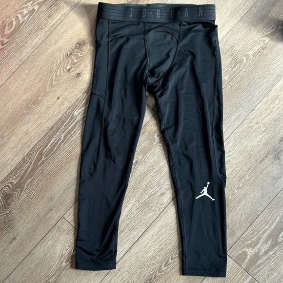 Air Jordan dry fit youth large leggings (tight fit) - Picture 1 of 2